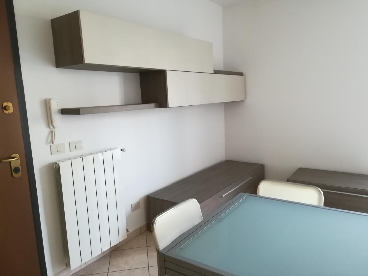 Quadrilocale arredato in affitto, Lucca sant'anna