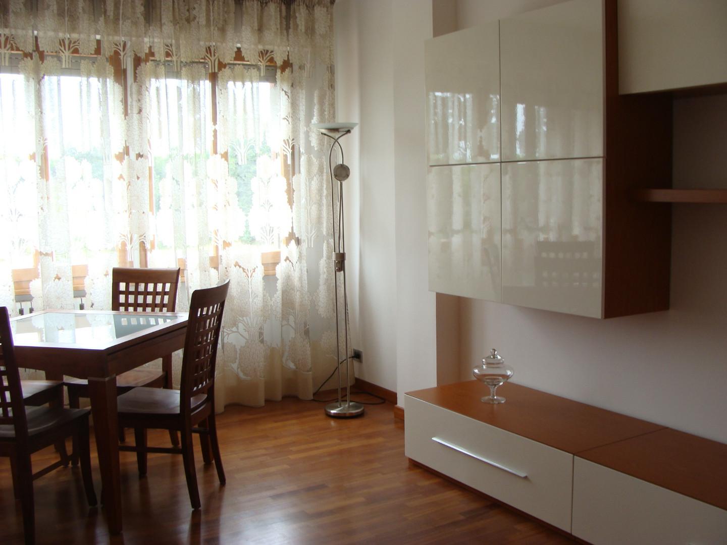 Quadrilocale arredato in affitto, Pisa zona le piagge