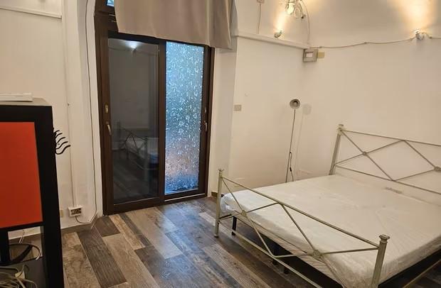 Monolocale arredato in affitto, Pisa marina di