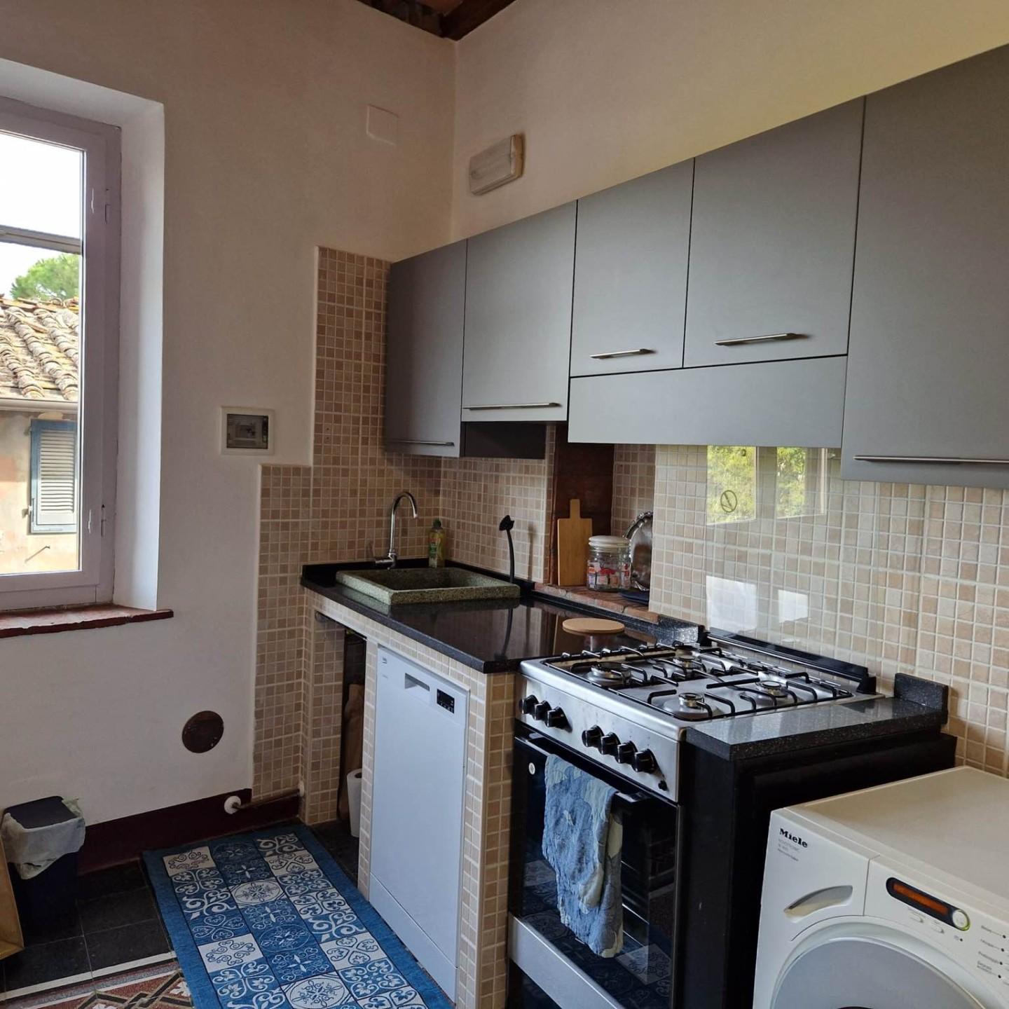 Bilocale arredato in affitto a Palaia