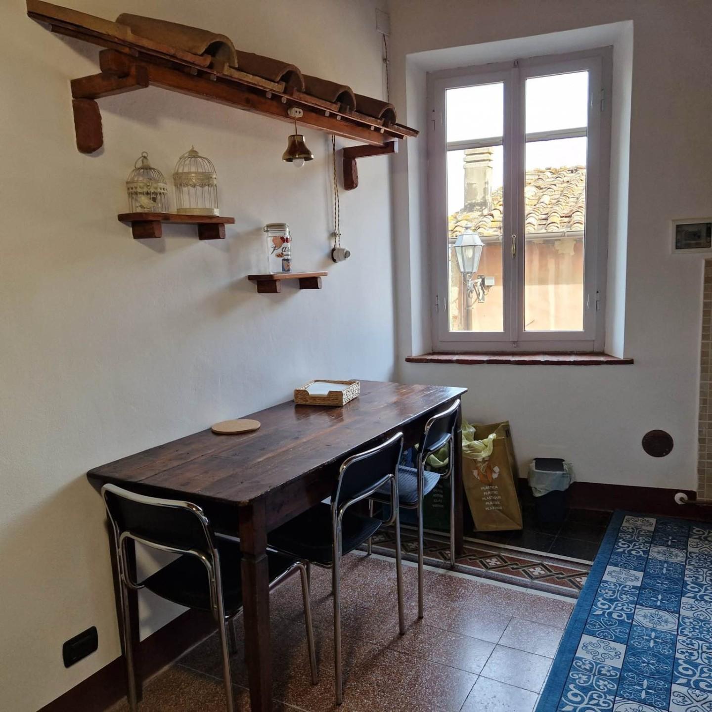 Bilocale arredato in affitto a Palaia