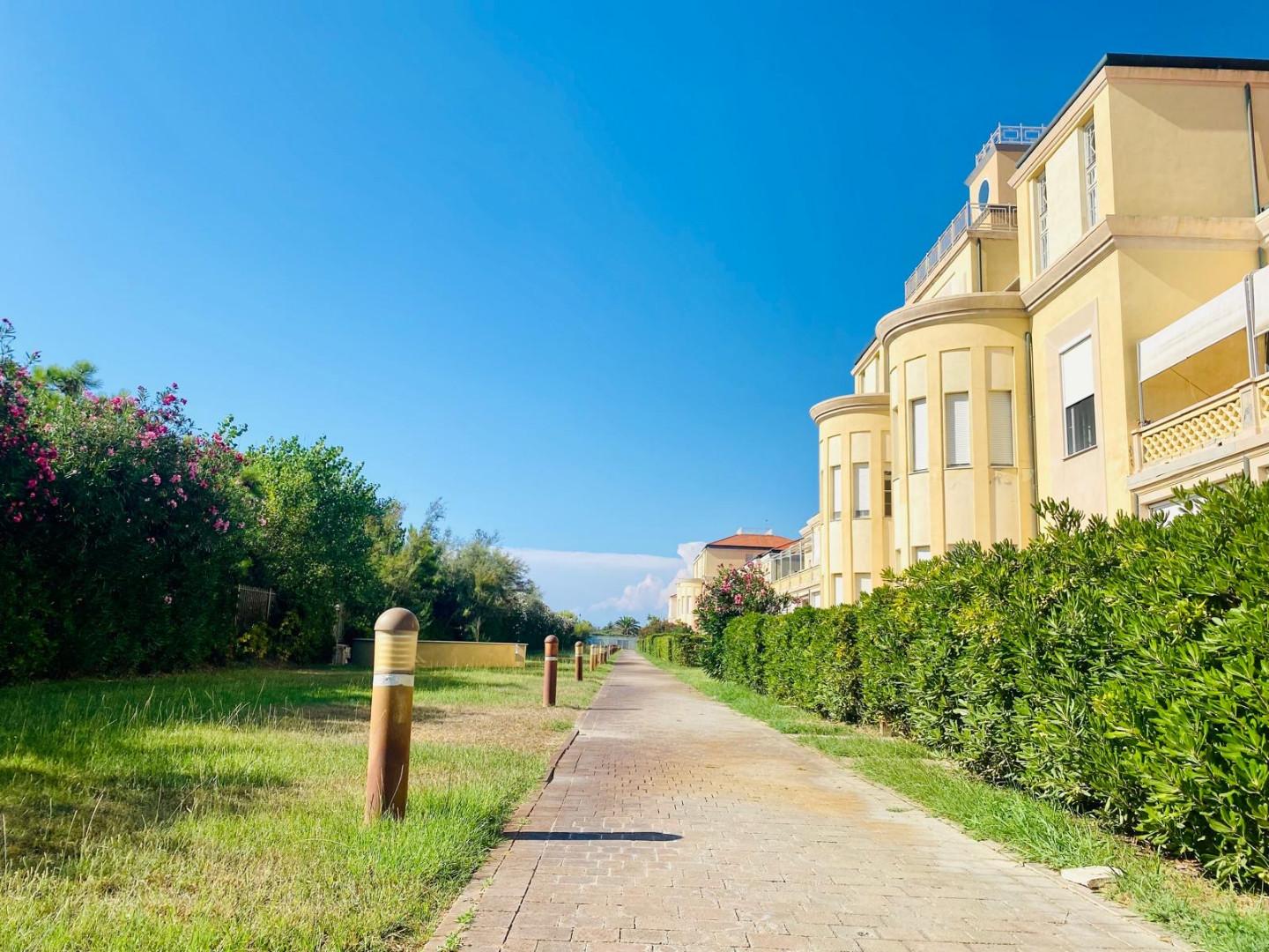 Quadrilocale arredato in affitto, Pisa calambrone