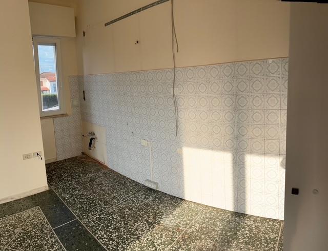 Appartamento con terrazzo, Calcinaia fornacette