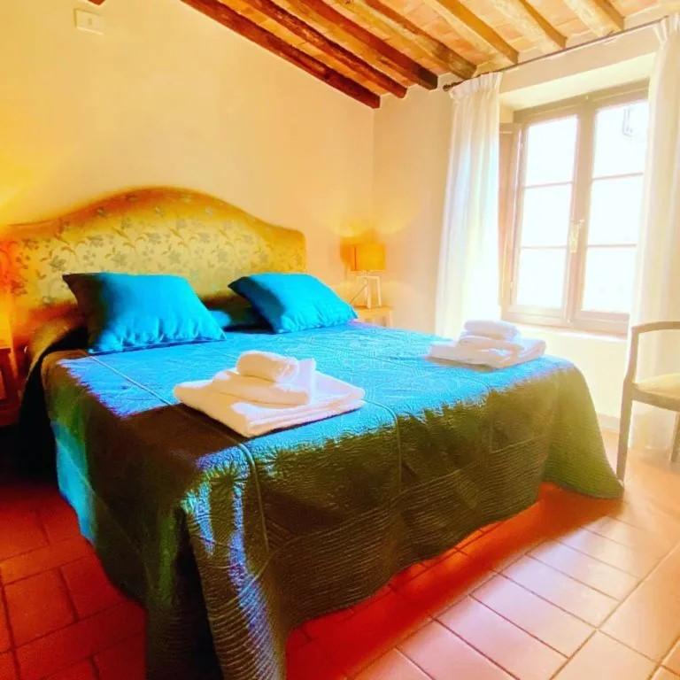 Quadrilocale arredato in affitto, Lucca santissima annunziata