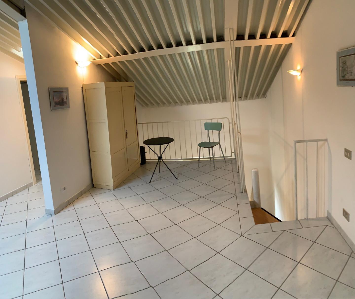 Attico arredato in affitto, Camaiore lido di