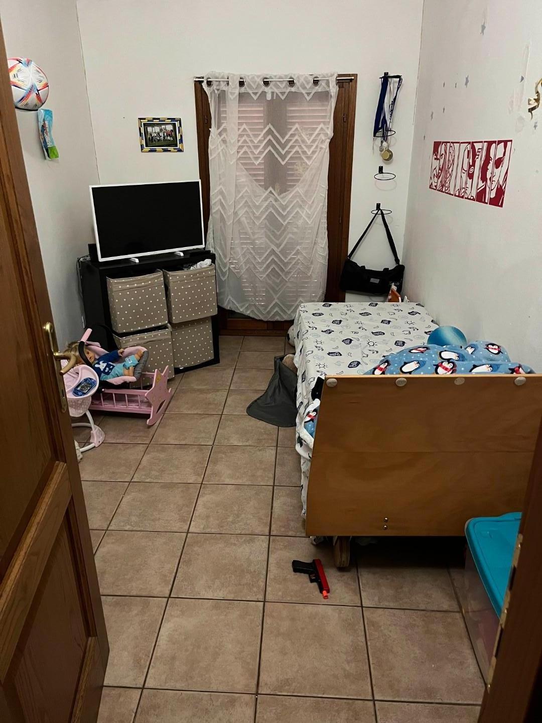 Trilocale arredato in affitto, Vecchiano nodica