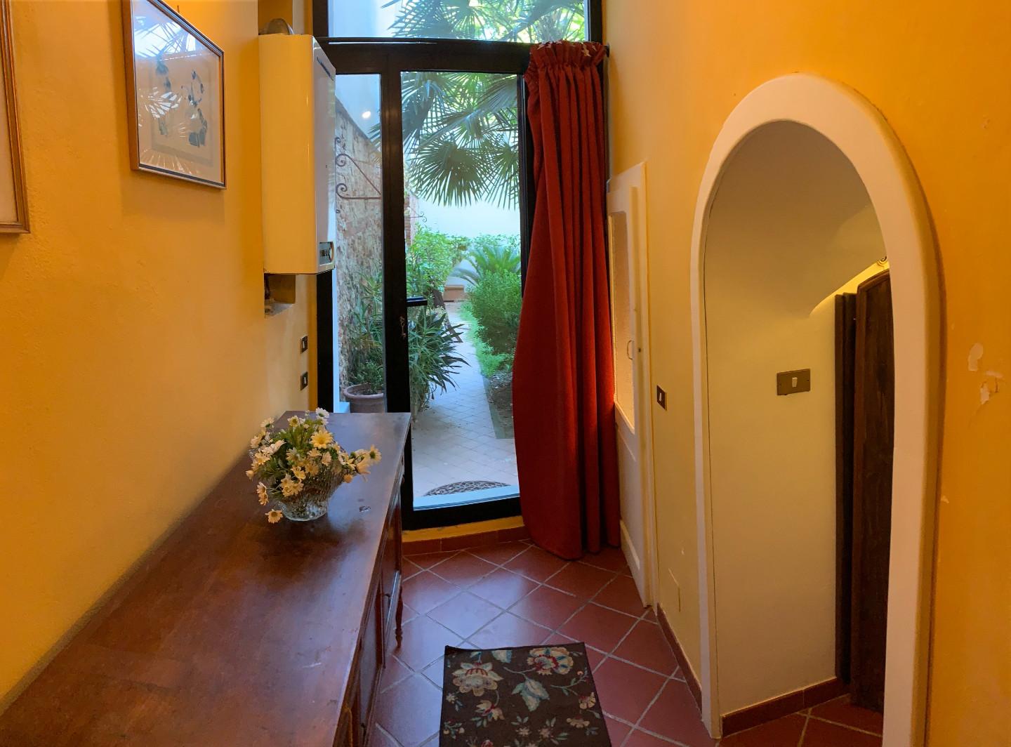 Bilocale arredato in affitto, Pisa san francesco