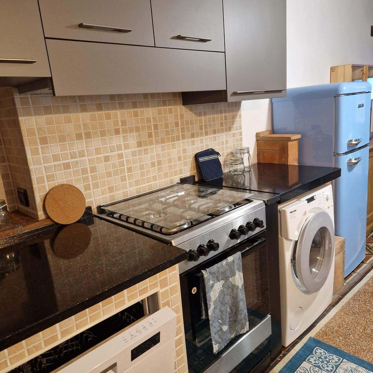 Bilocale arredato in affitto, Palaia montefoscoli