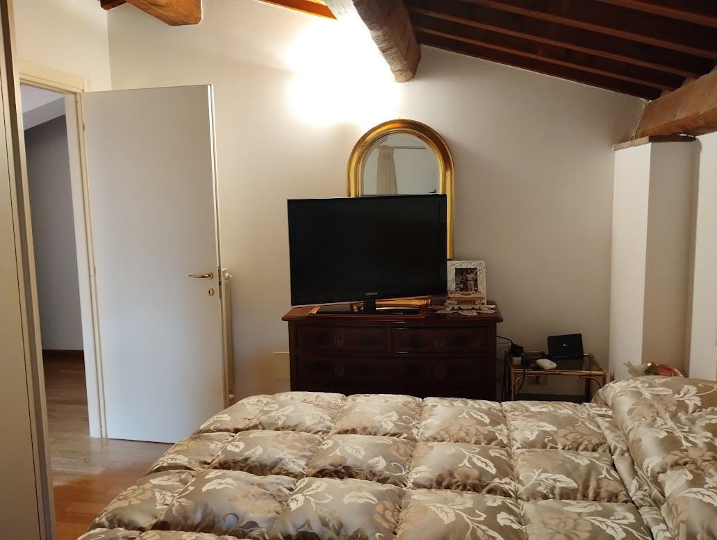 Villa con giardino, Castelfranco di Sotto orentano