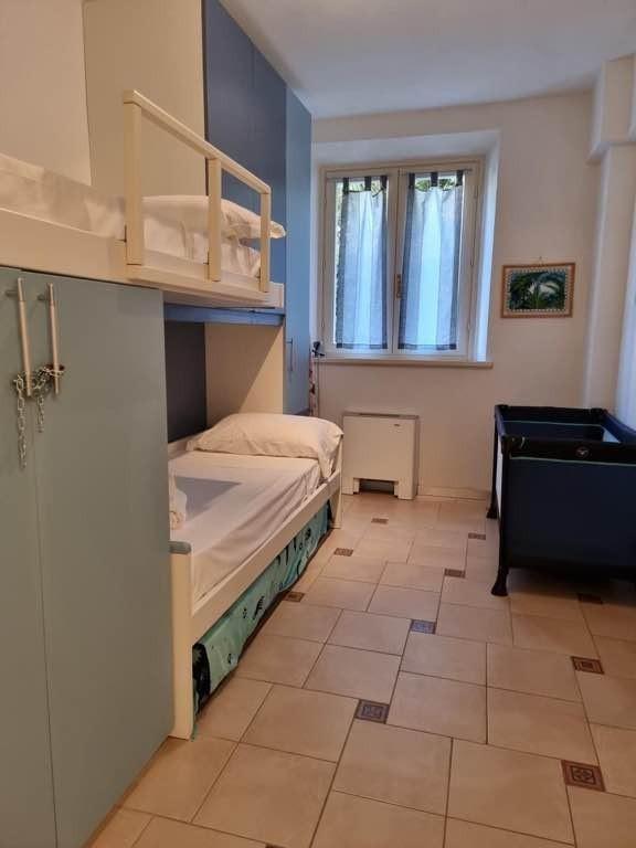 Trilocale arredato in affitto, Viareggio passeggiata