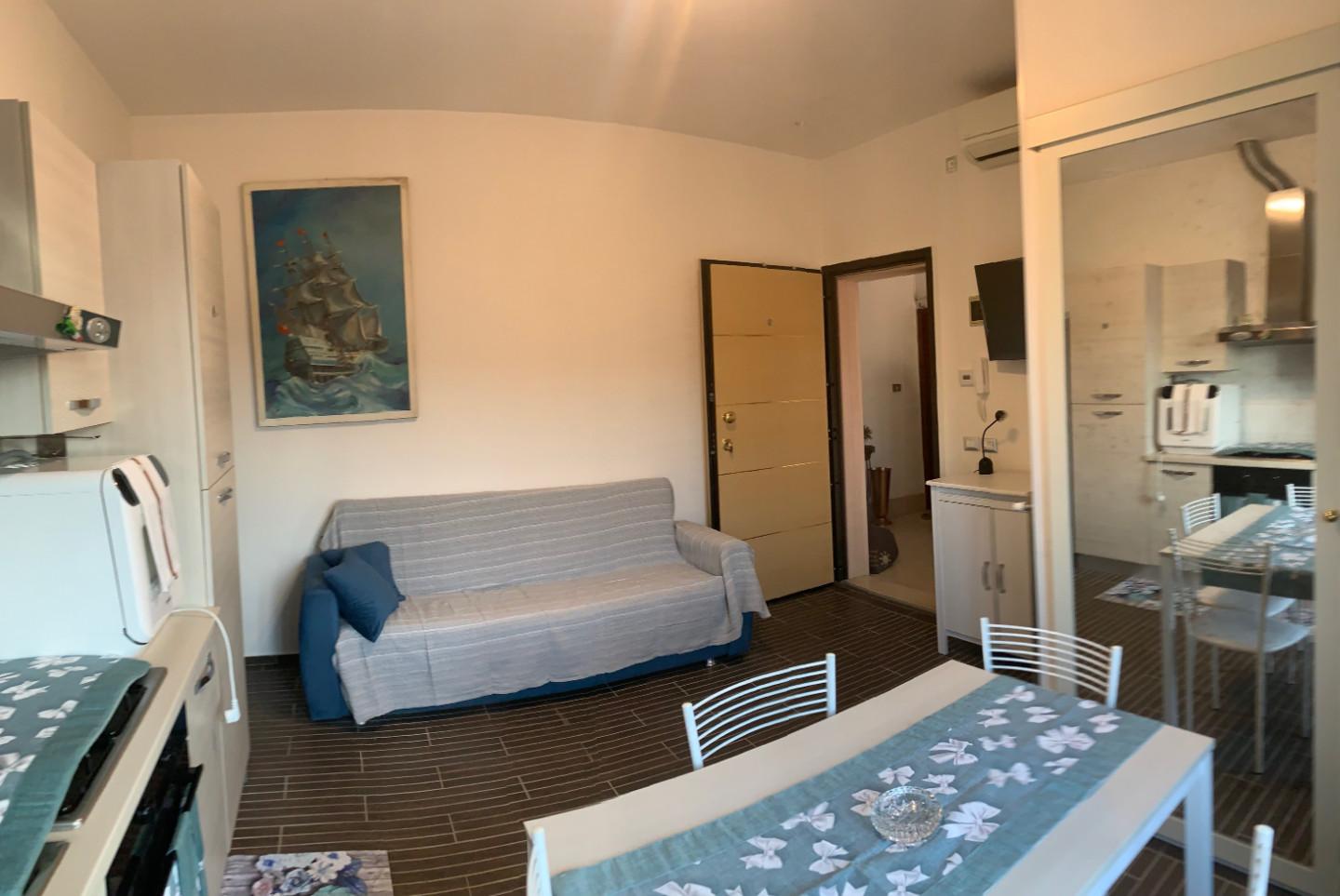 Bilocale arredato in affitto, Pontedera centro