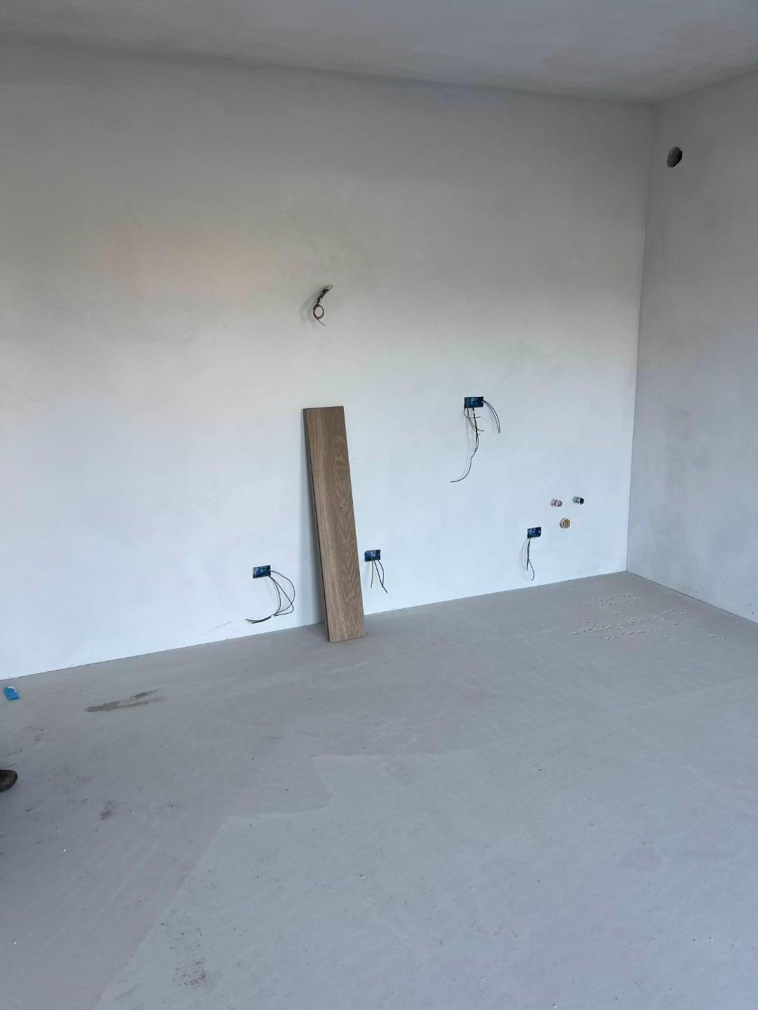 Bilocale nuovo, Vecchiano nodica