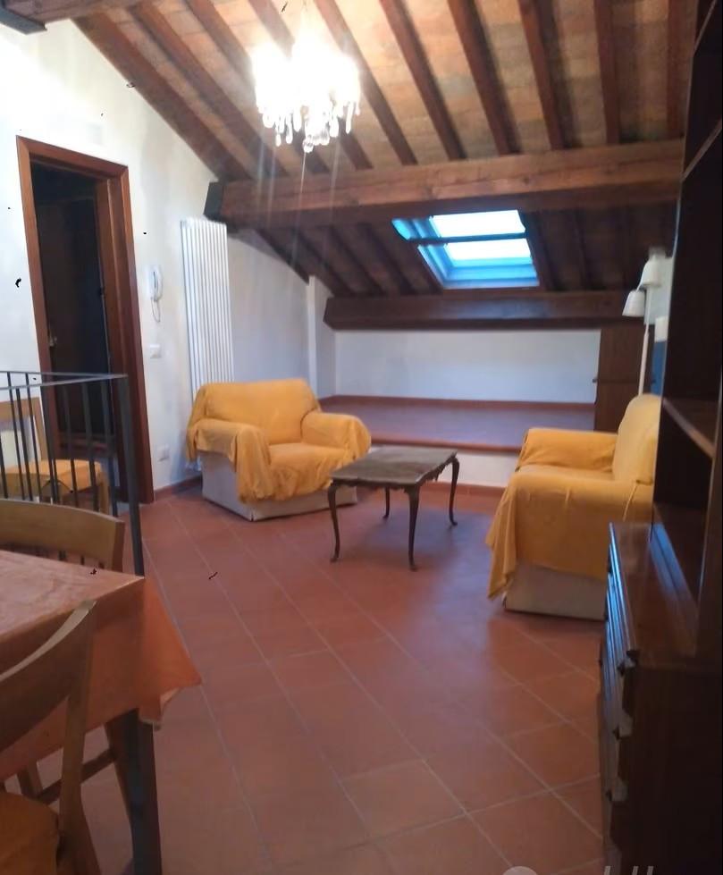 Quadrilocale arredato in affitto, Vicopisano san giovanni alla vena