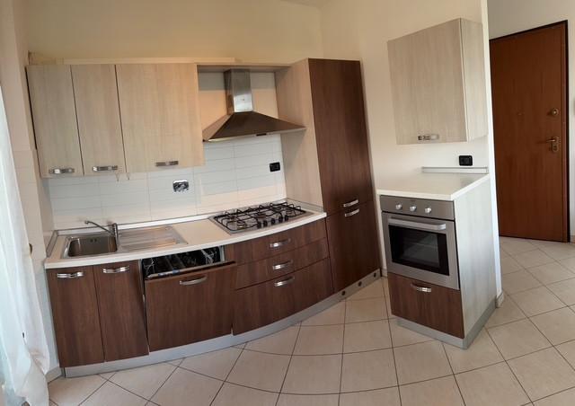 Trilocale arredato in affitto, Lucca sant'anna