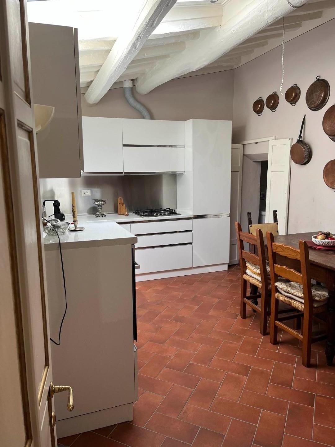 Quadrilocale arredato in affitto, Pisa san francesco