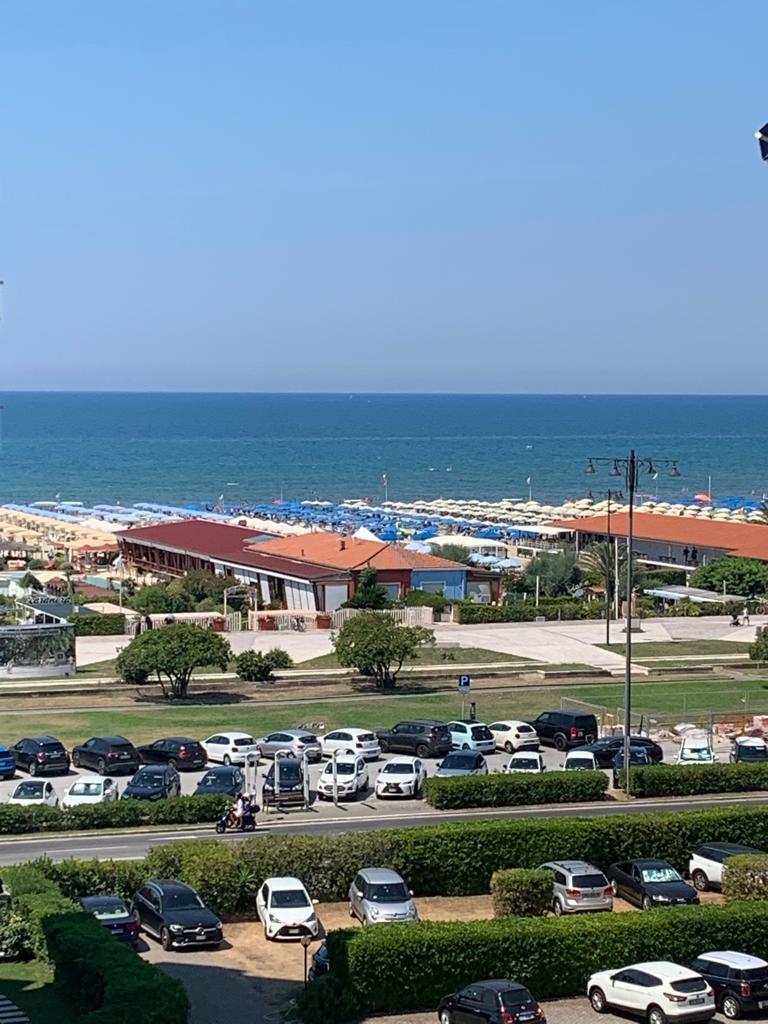 Appartamento arredato in affitto, Viareggio citt� giardino