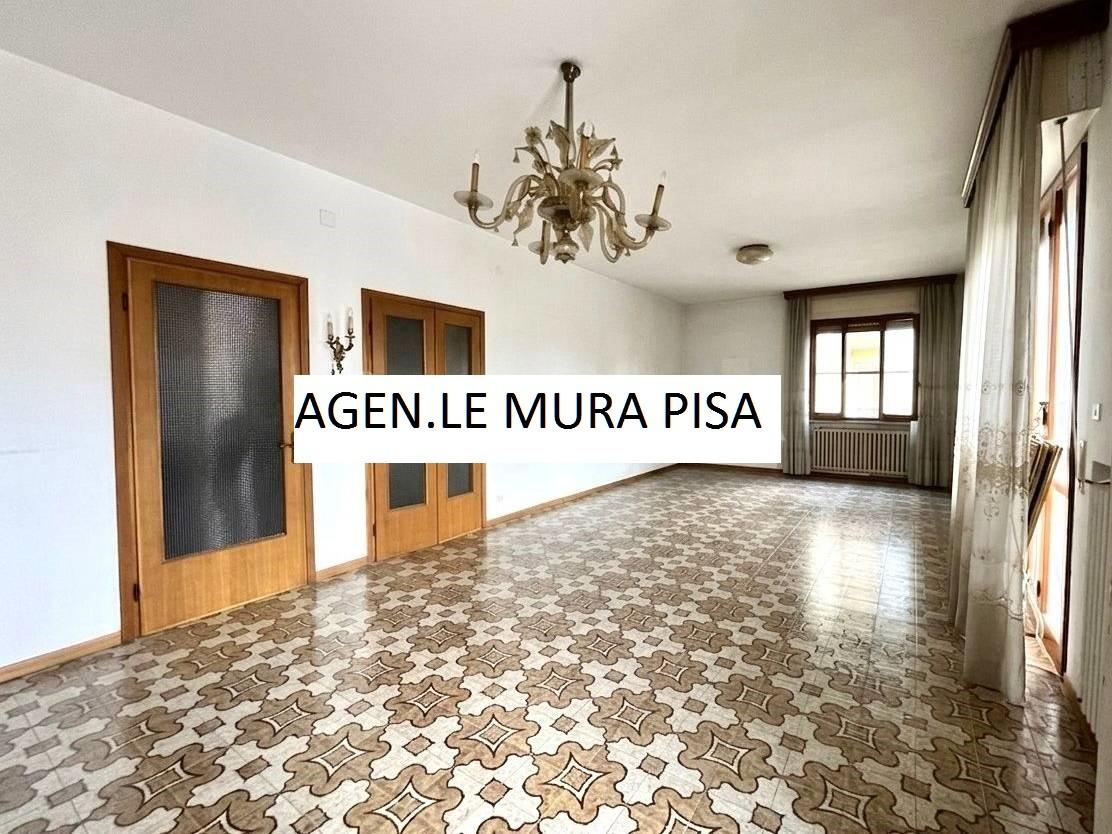 Appartamento con terrazzo a Pontedera