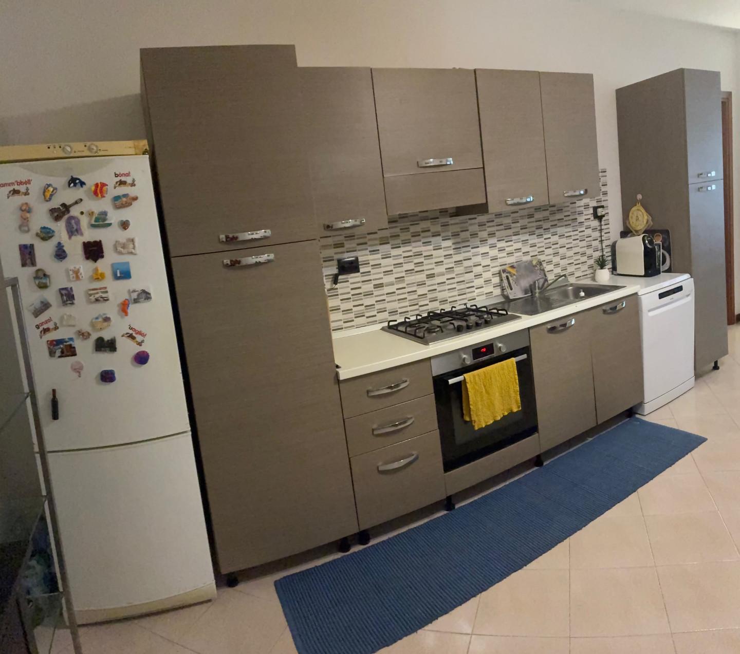 Trilocale arredato in affitto a Cascina