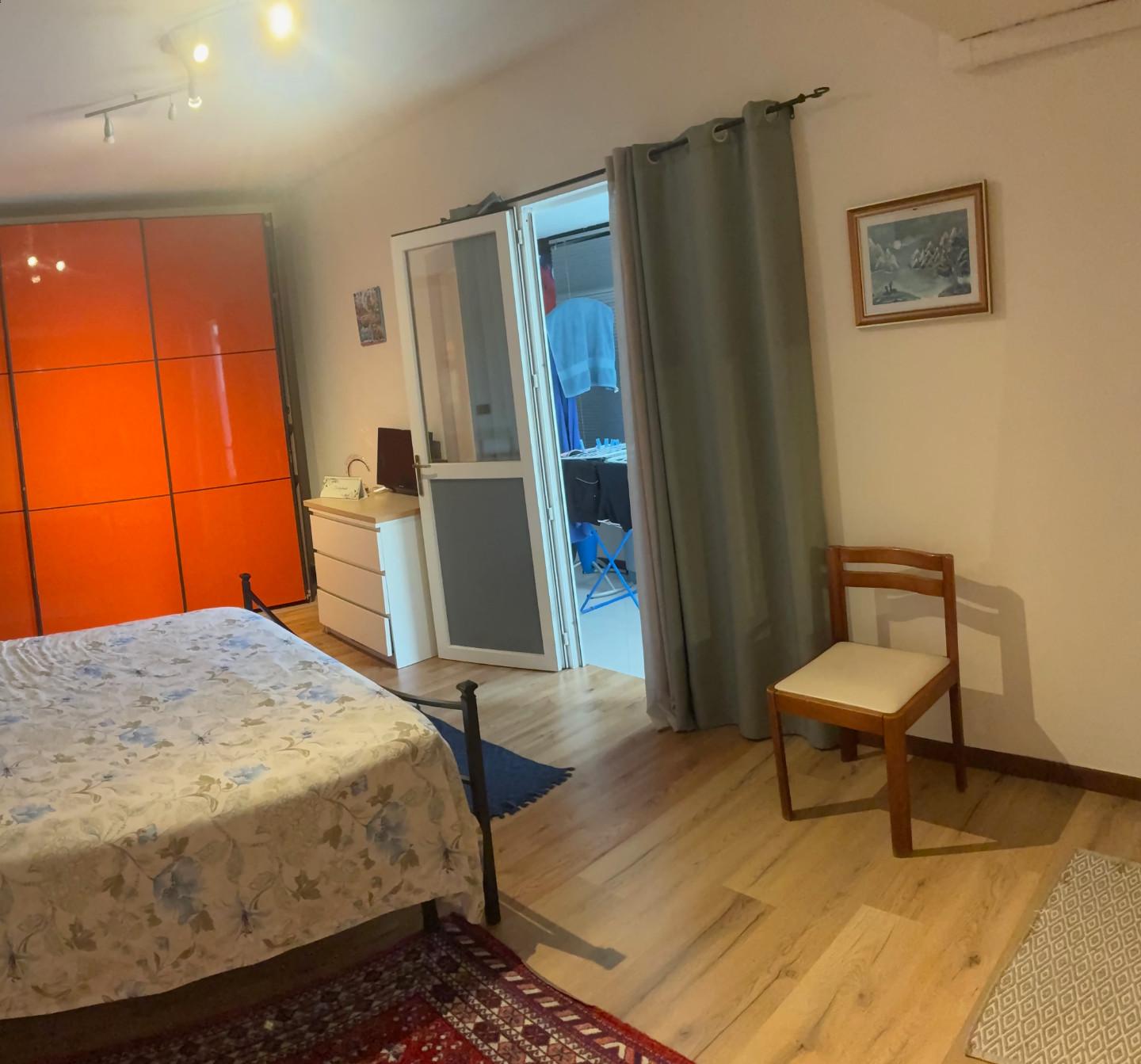 Trilocale arredato in affitto a Cascina