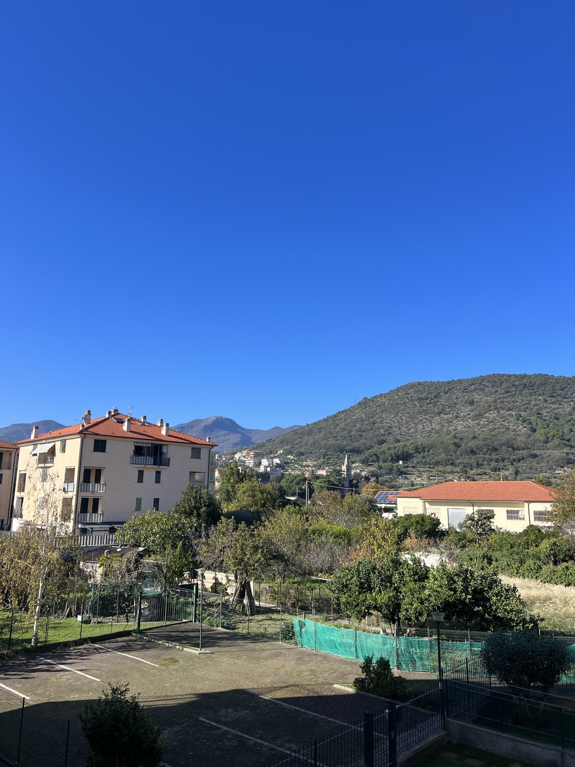 Trilocale in vendita in via iv novembre, Borgio Verezzi