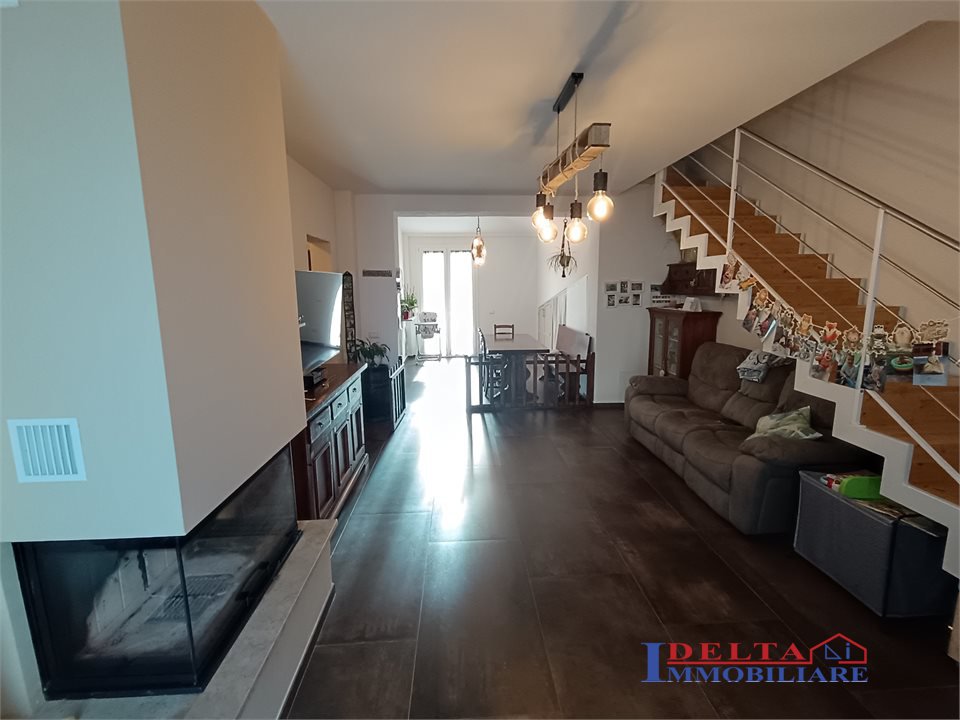 Casa indipendente in vendita a Rosignano Marittimo