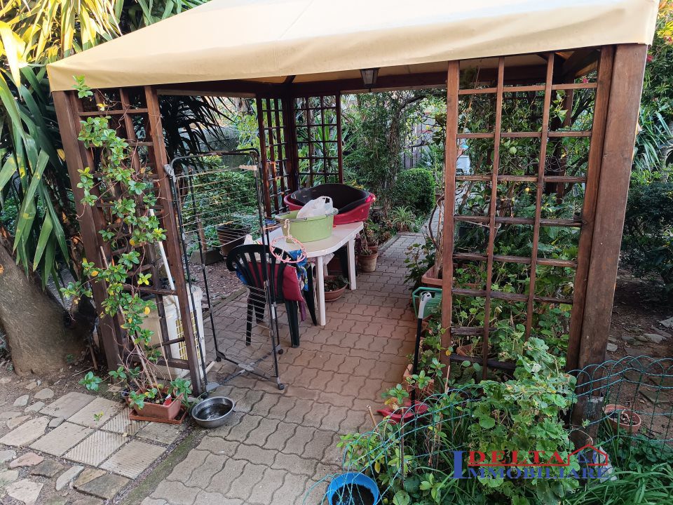 Quadrilocale in vendita, Castellina Marittima le badie