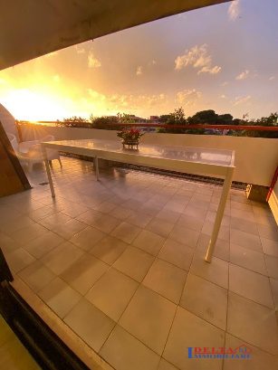 Bilocale vista mare, Livorno antignano