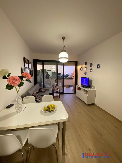 Bilocale vista mare, Livorno antignano