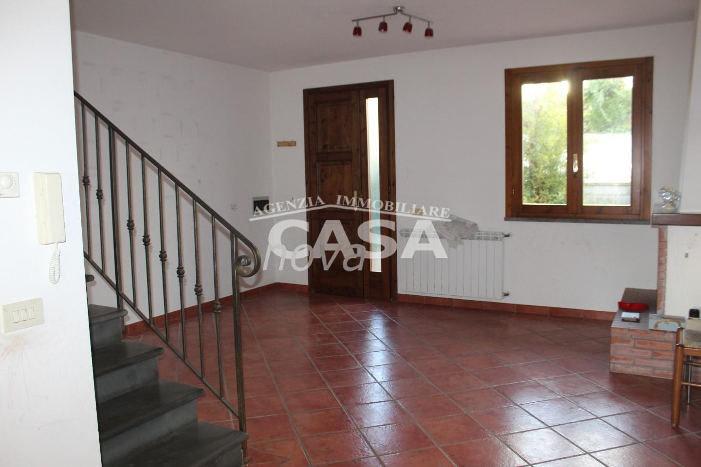 Villa con giardino a Santa Maria a Monte