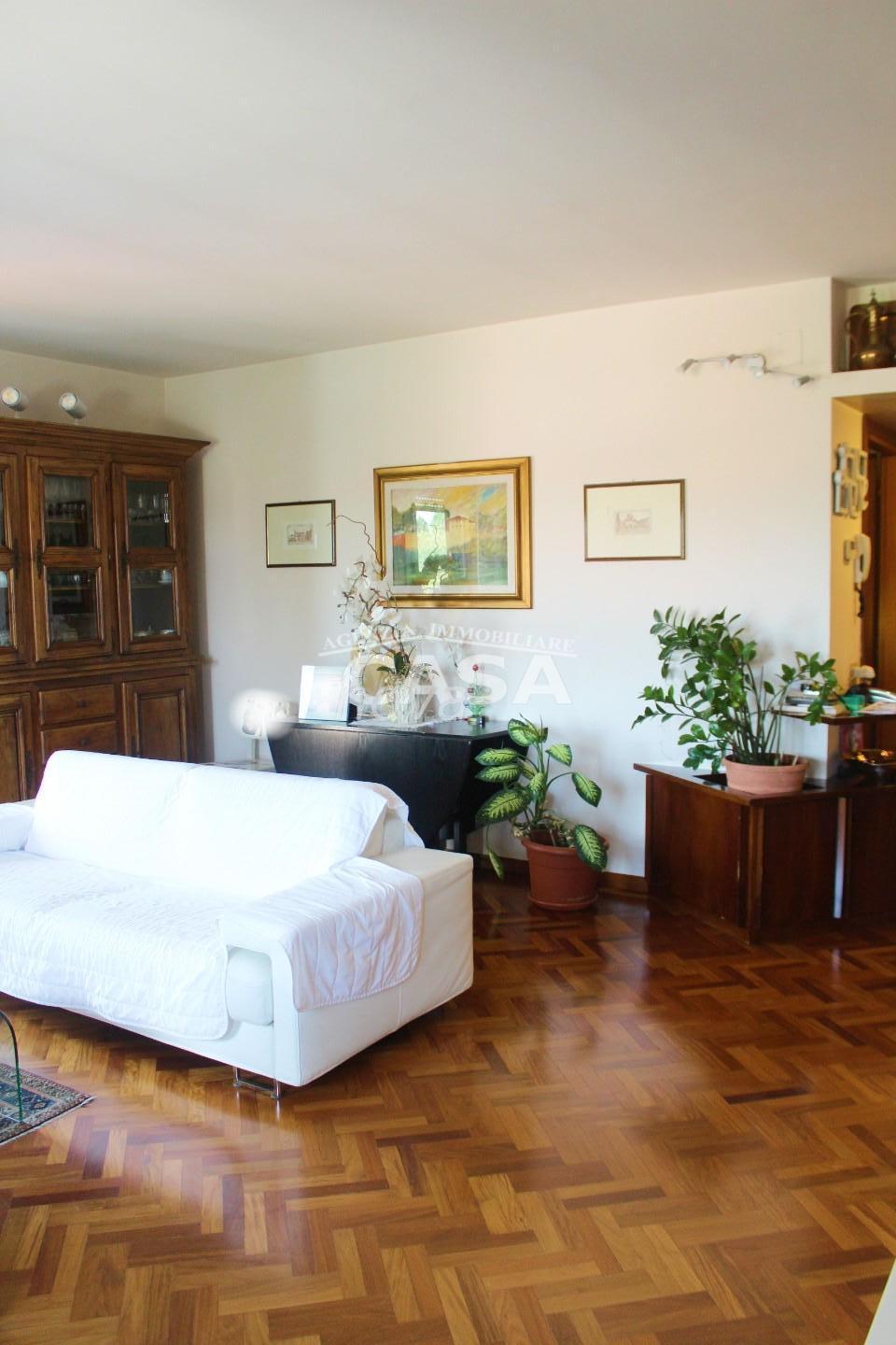 Attico con terrazzo a Santa Croce sull'Arno