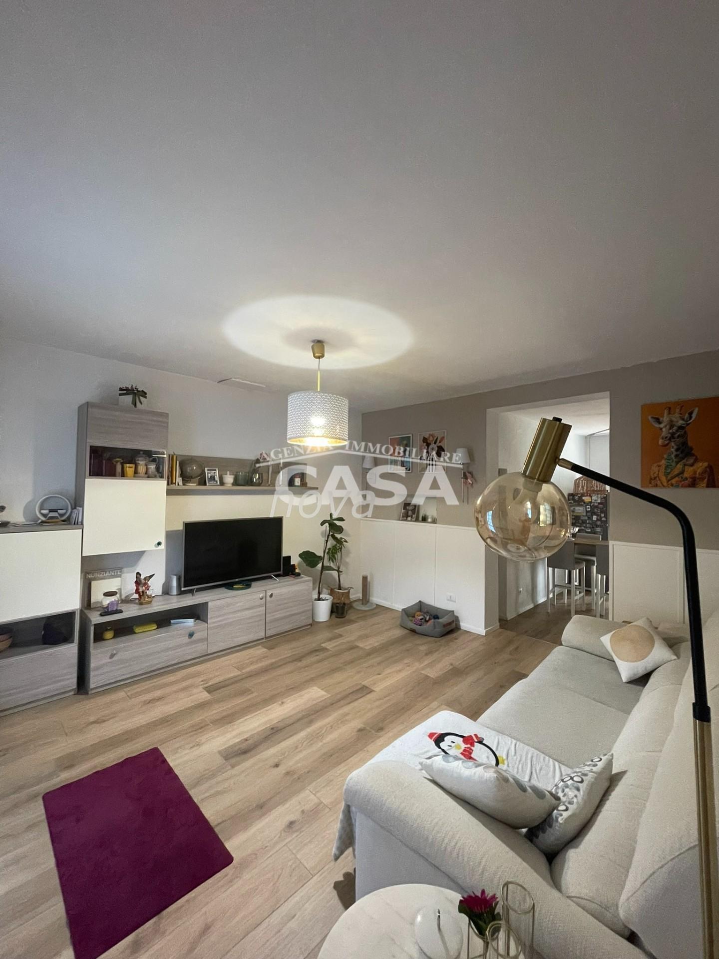 Villa con giardino, Santa Maria a Monte pregiuntino