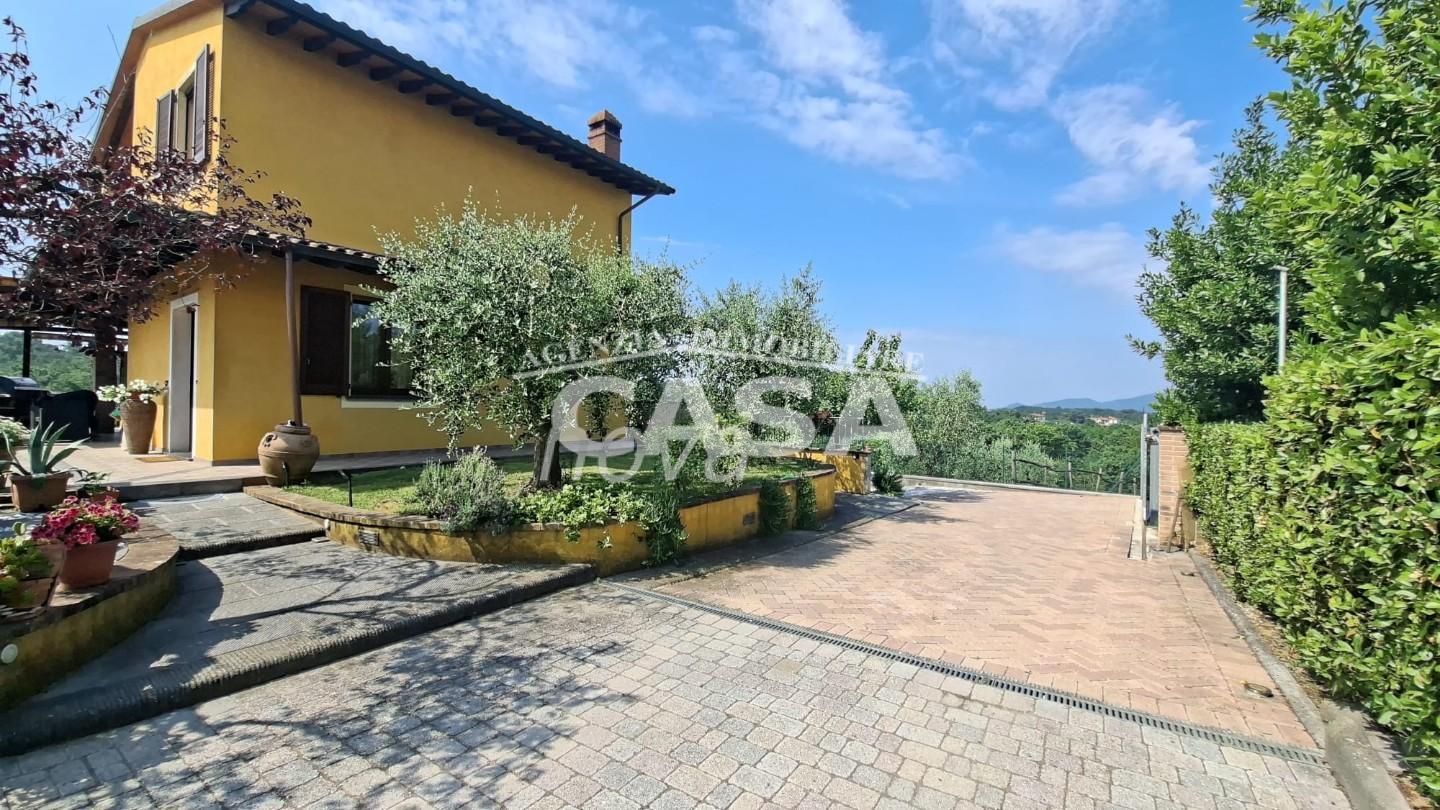 Villa con giardino, Santa Maria a Monte falorni