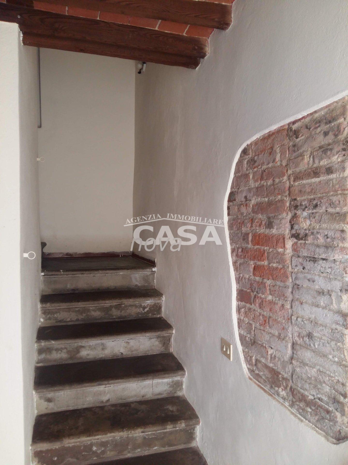 Casa indipendente in affitto a Santa Maria a Monte