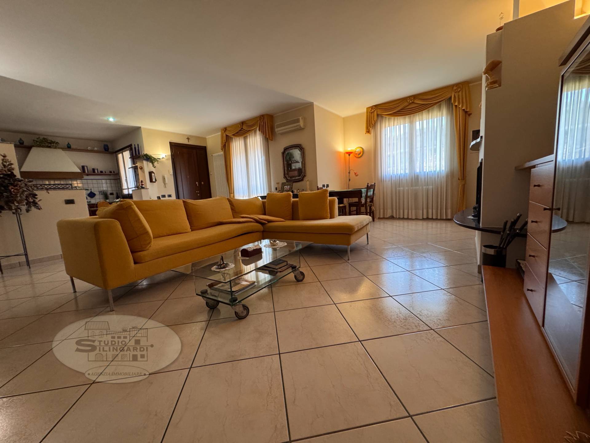 Appartamento in vendita a Formigine, Formigine