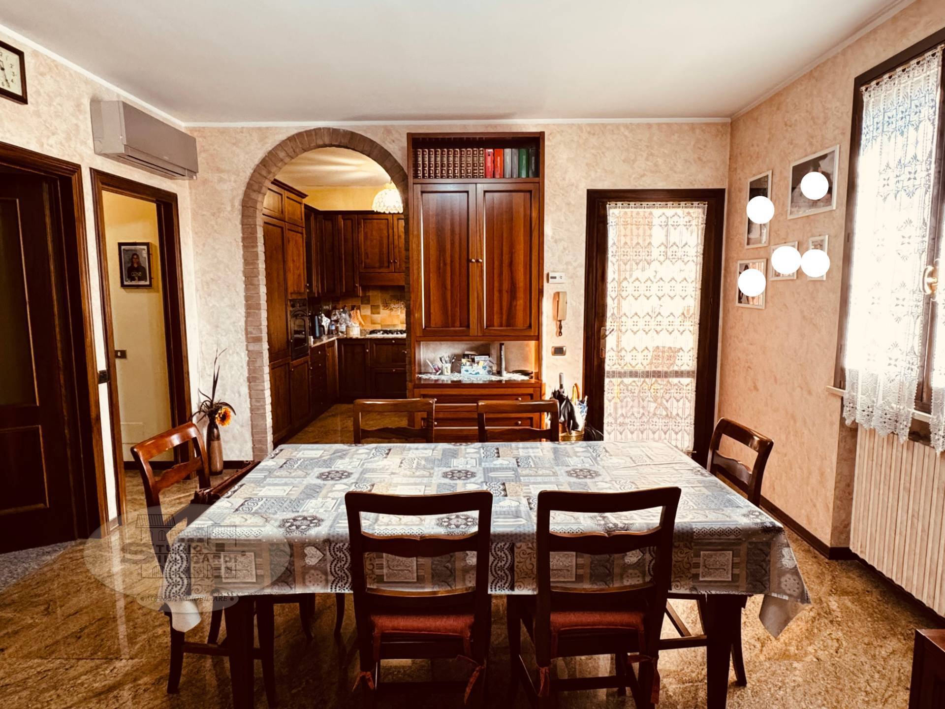 Appartamento in vendita a Formigine, Formigine