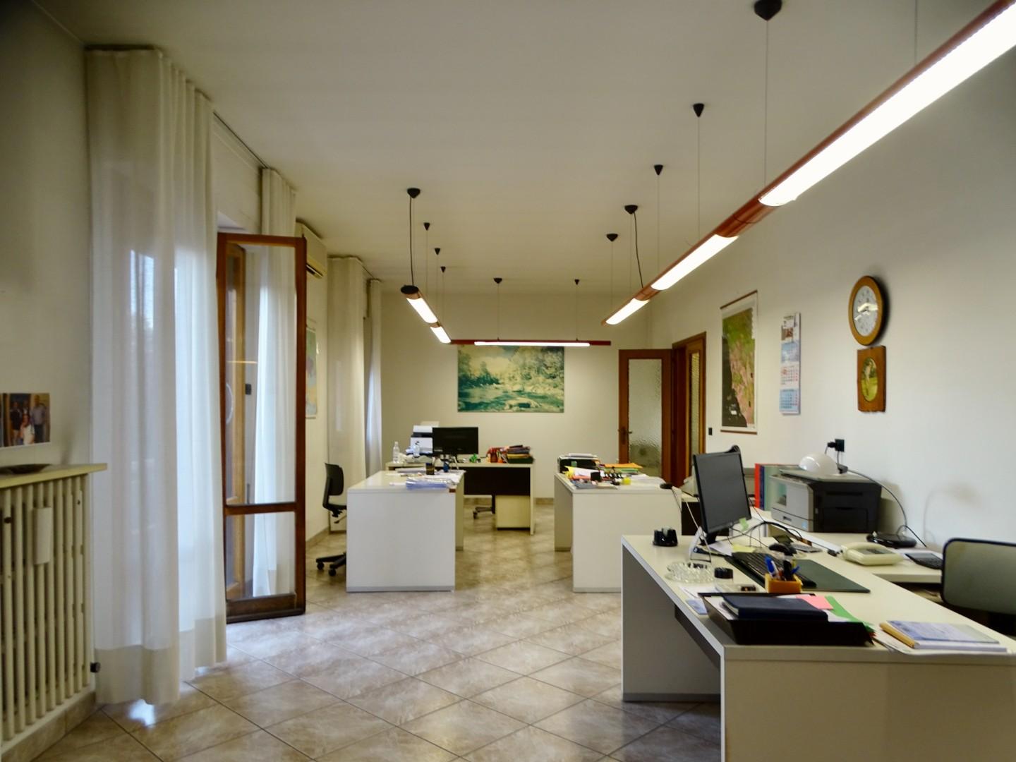 Ufficio in vendita a Santa Croce sull'Arno