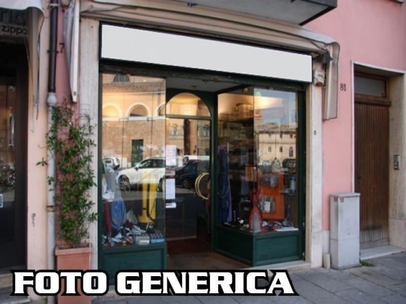 Locale commerciale in affitto, San Miniato basso