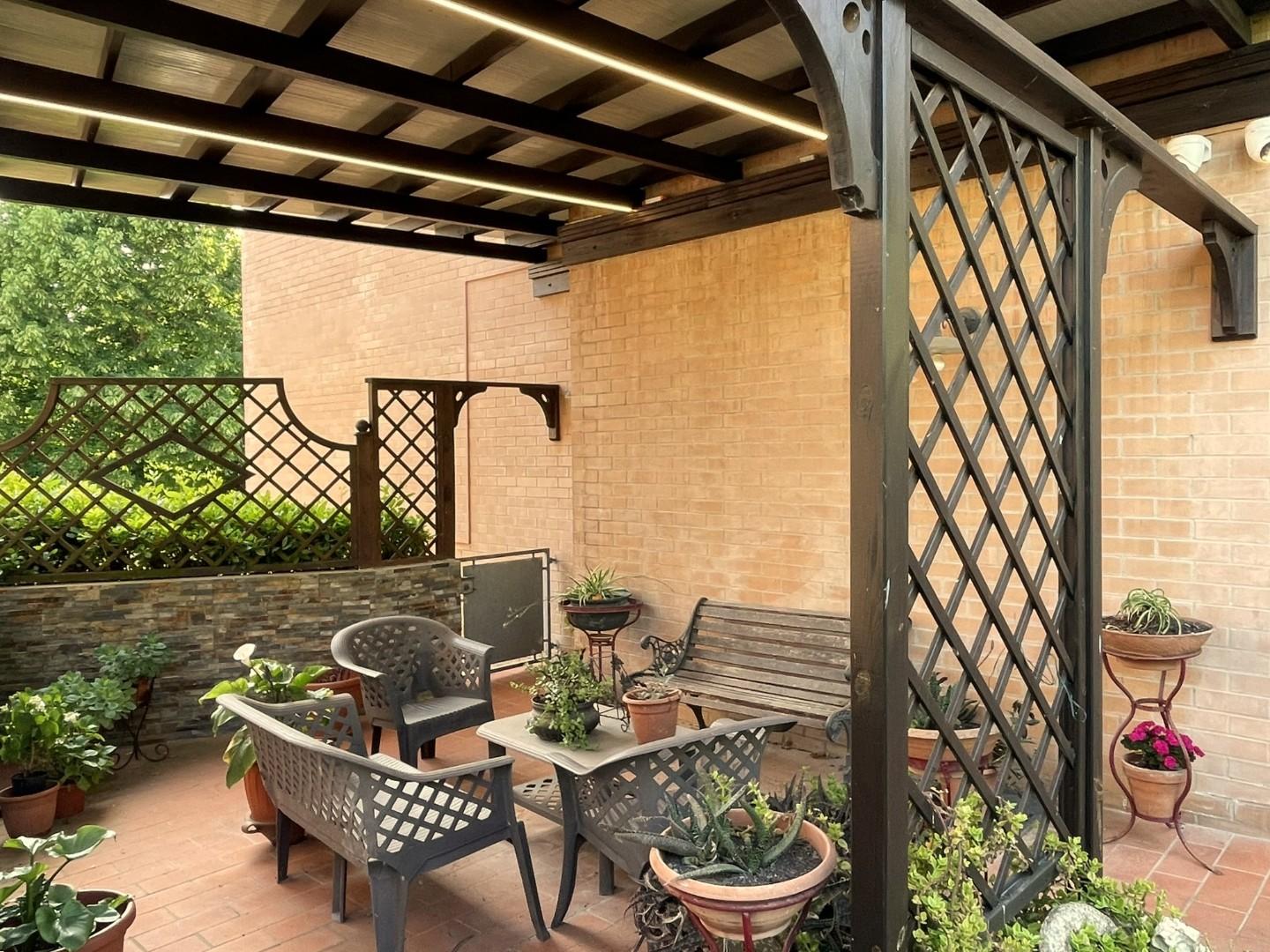 Villa Bifamiliare con giardino, San Miniato ponte a egola