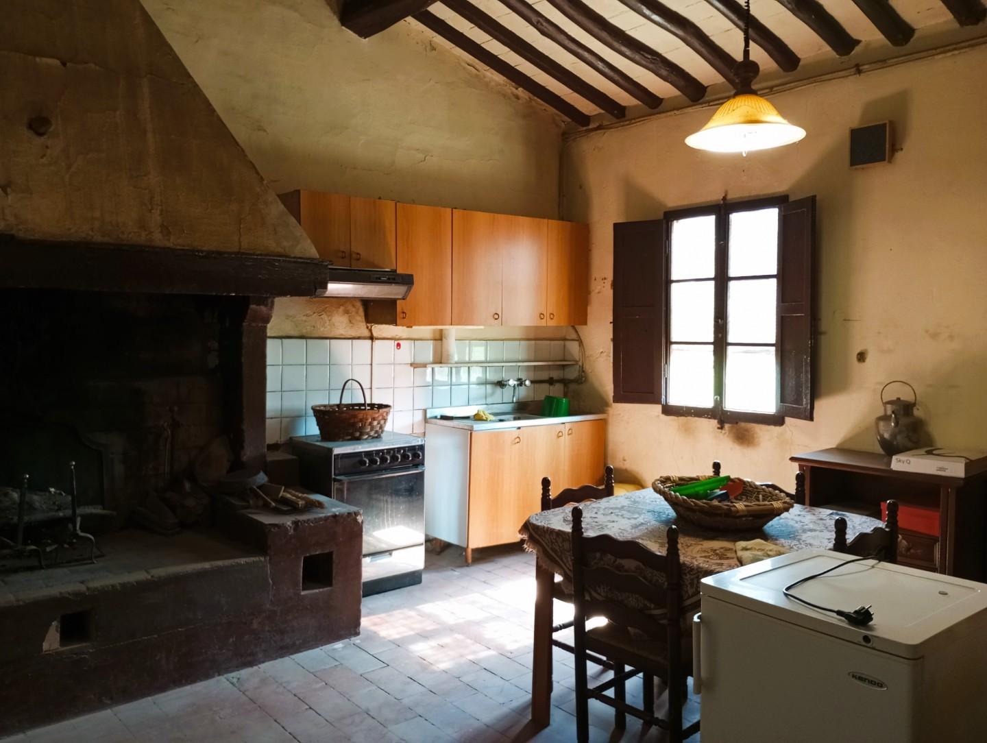 Casa indipendente da ristrutturare a San Miniato