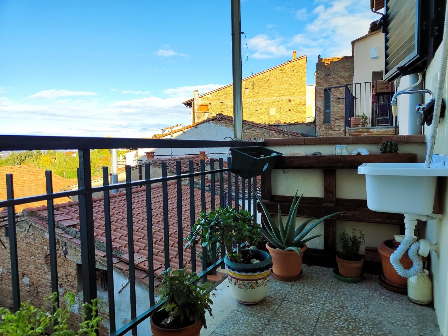 Quadrilocale con terrazzo a San Miniato