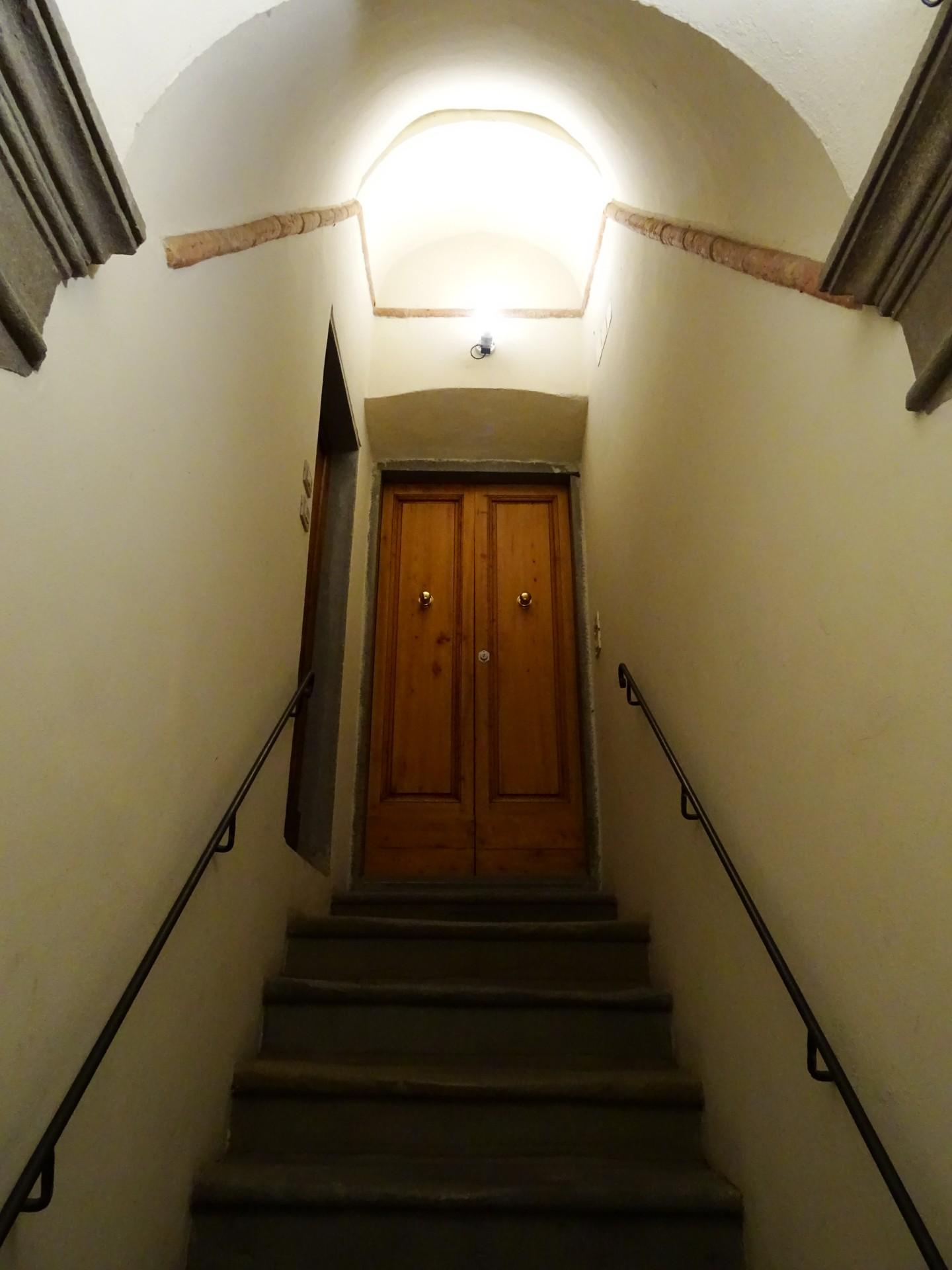 Quadrilocale con terrazzi a San Miniato