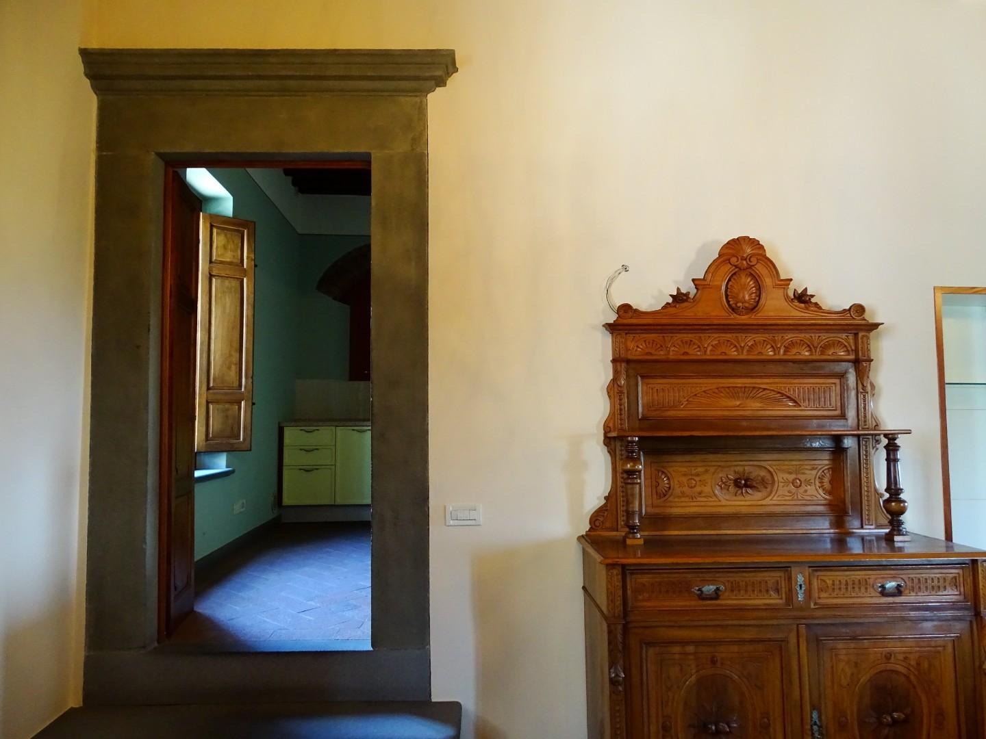 Quadrilocale con terrazzi a San Miniato