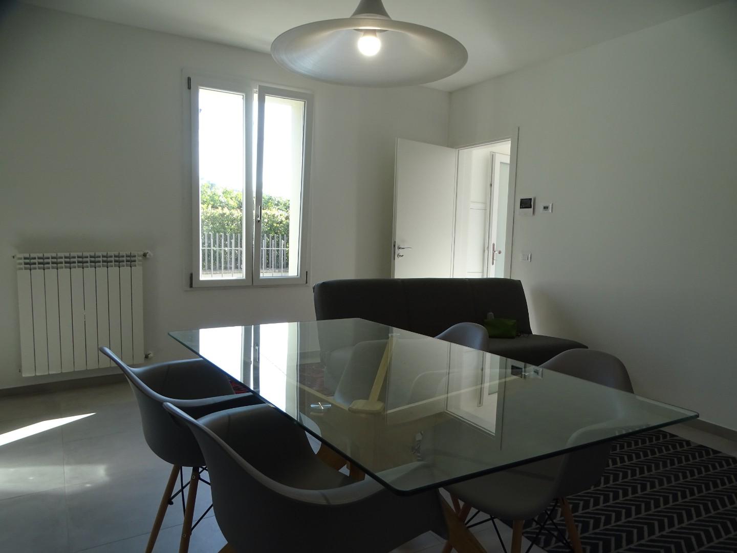 Bilocale arredato in affitto, San Miniato scala