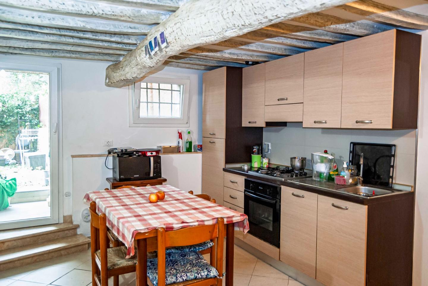 Bilocale da ristrutturare a San Miniato