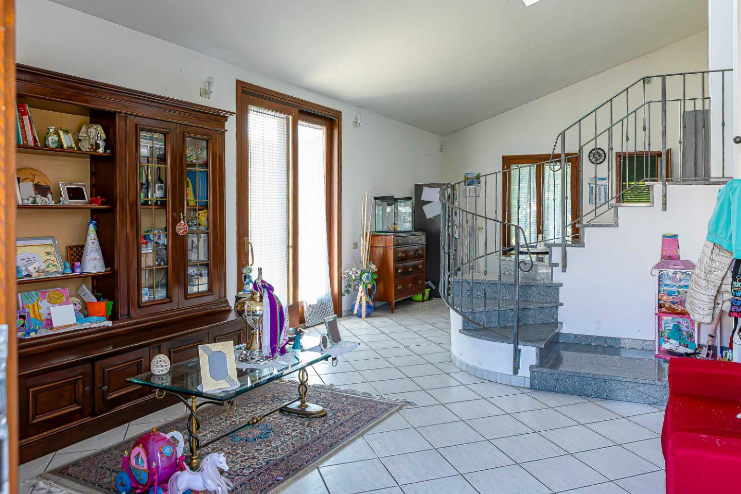 Quadrilocale con terrazzi, San Miniato basso