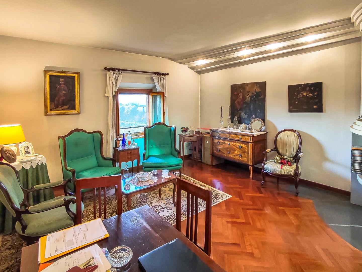 Casa indipendente con terrazzo, Empoli ponte a elsa