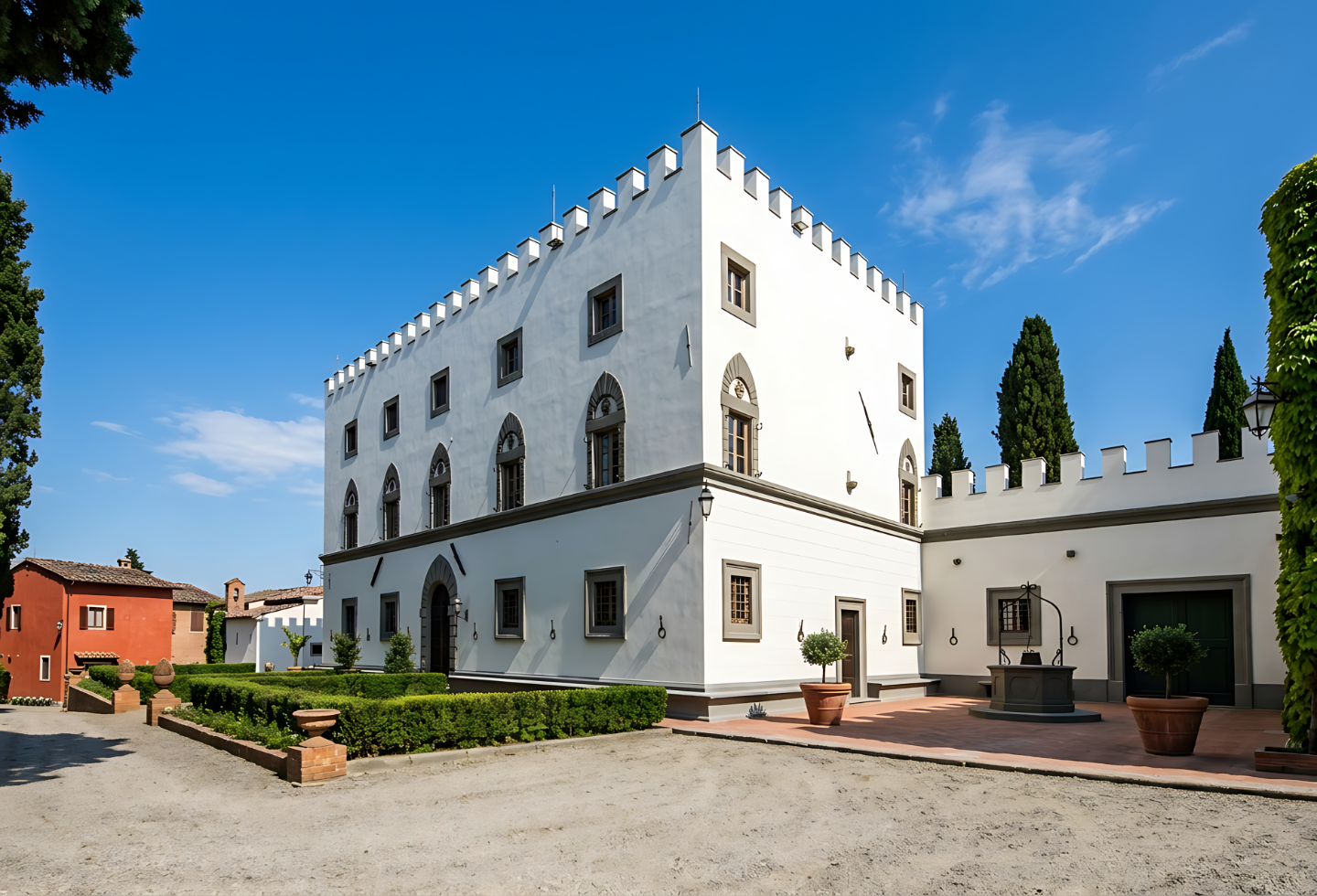 Villa con giardino a San Miniato