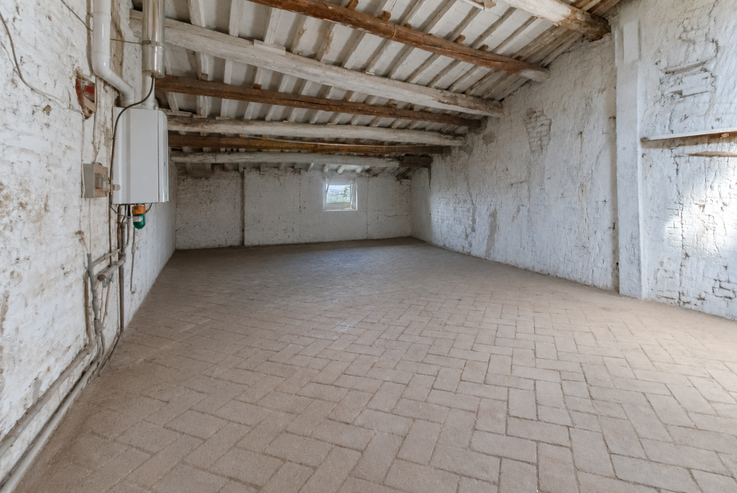 Trilocale da ristrutturare a San Miniato