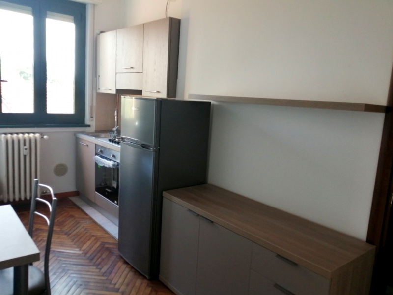 Monolocale arredato in affitto a Milano