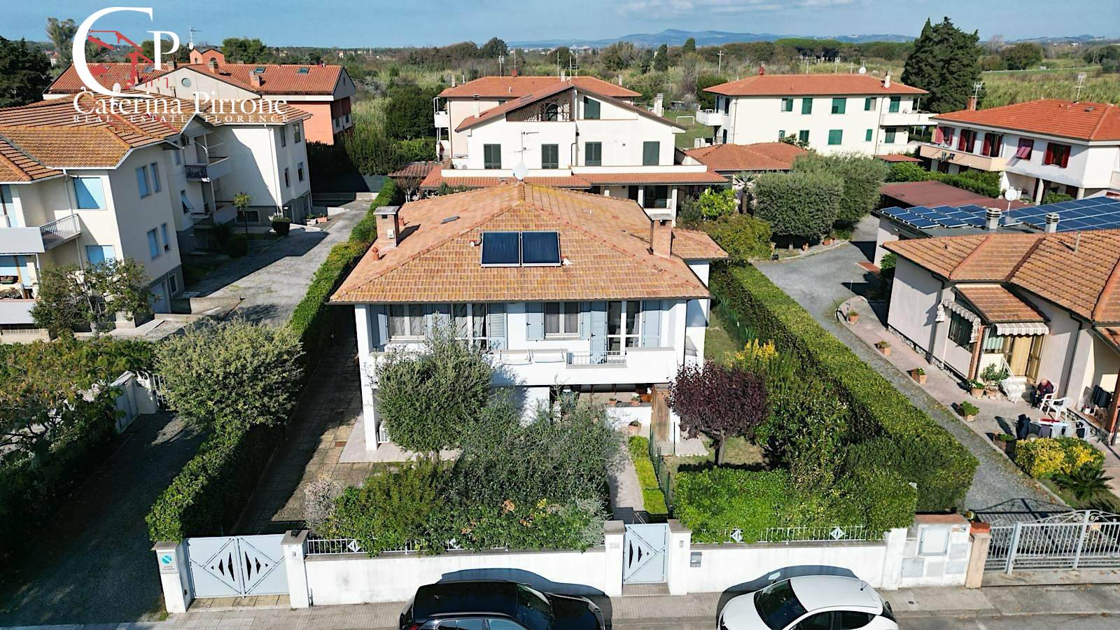 Villa in vendita a Cecina, Cecina Mare